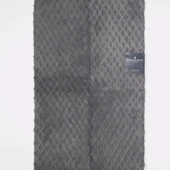 Fieldcrest reserved collection cotton bath rugs. - Picture 1 of 8